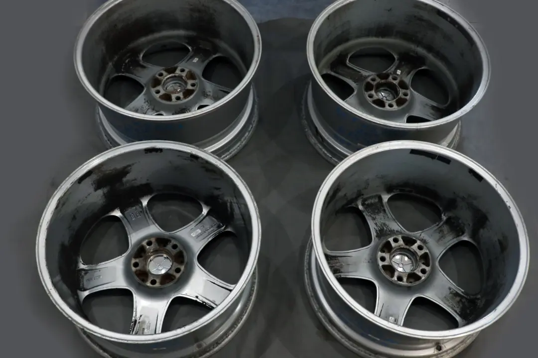 Complete Set 4x Wheel Alloy Rim 20" Star Spoke 87 to BMW X5 Series E53 Silver with Part number 6753516 BMW X5 Series E53 Silver Complete Set 4x Wheel Alloy Rim 20" Star Spoke 87 - SKU 6753516 - Part number 6753516