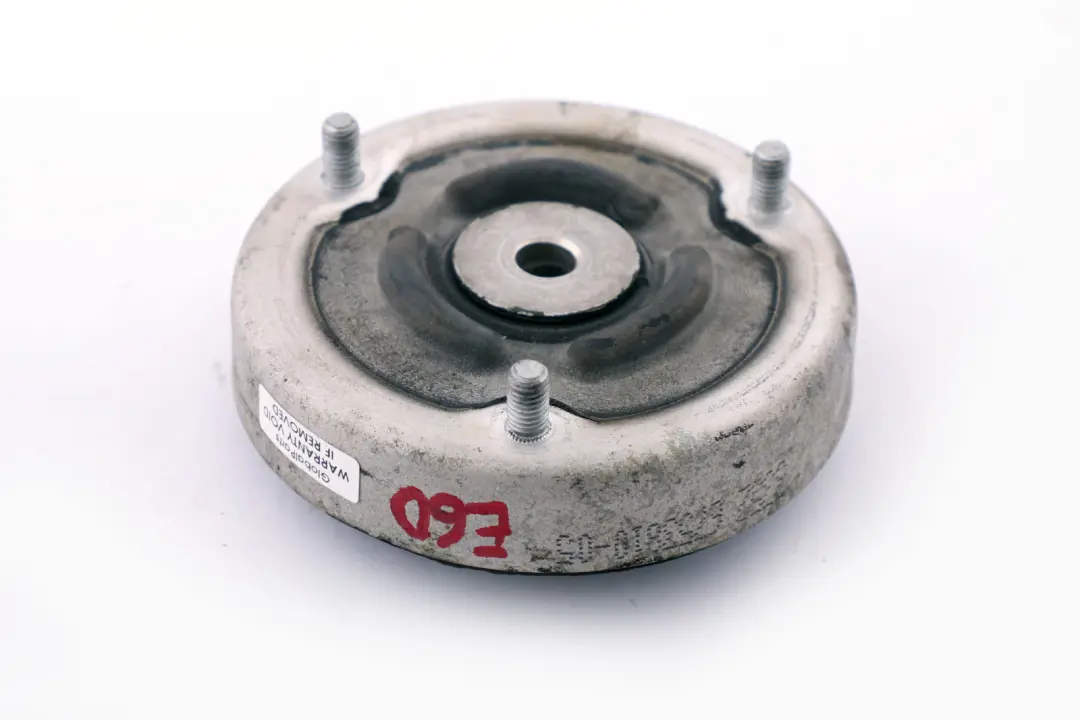 Poduszka Amortyzatora Gniazdo do BMW E60 E63 E65 E66 o numerze 6779611 BMW E60 E63 E65 E66 Poduszka Amortyzatora Gniazdo - SKU 6753810 - Numer Części 6779611