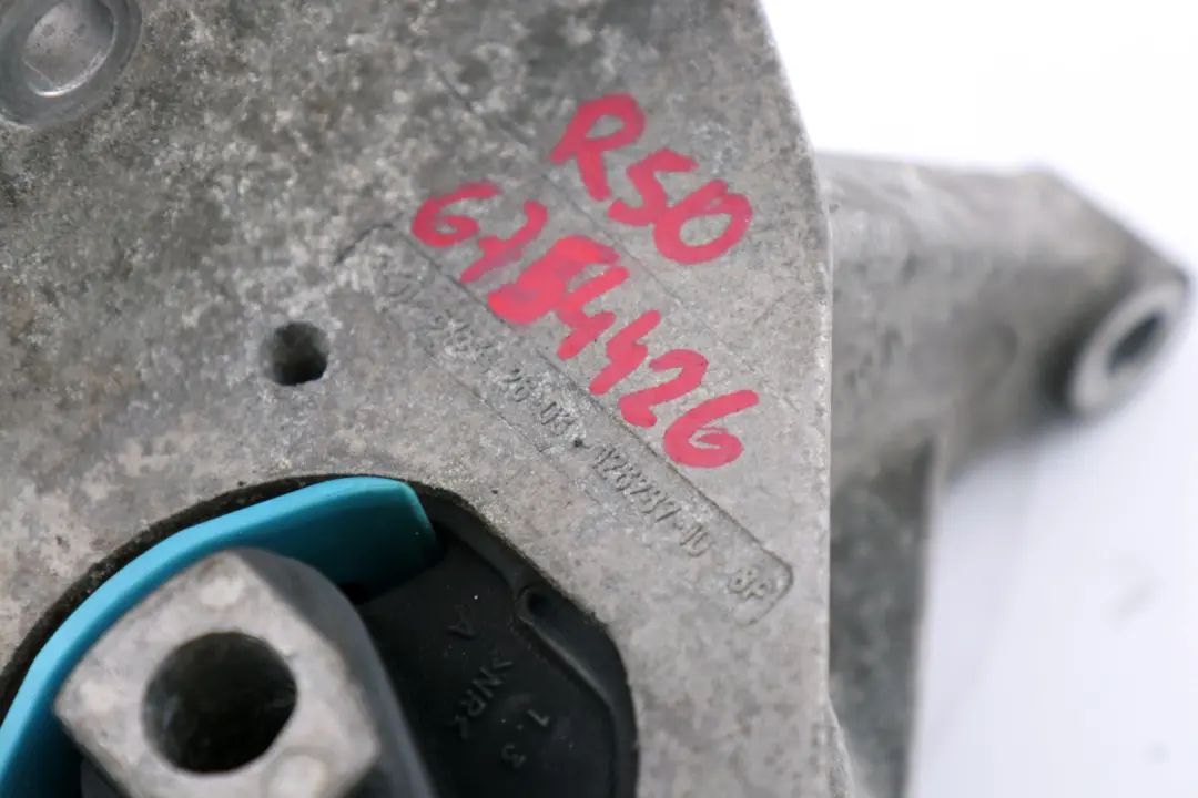 Łapa Poduszka Skrzyni Biegów do MINI R50 R52 o numerze 6754426 MINI R50 R52 Łapa Poduszka Skrzyni Biegów - SKU 6754426 - Numer Części 6754426