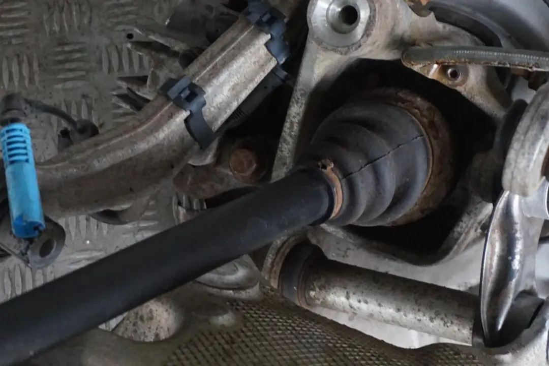 N52 Set Stoßdämpfer Federbein Schwenklager Hinten Links für BMW 6 er E64 630i mit Teilenummer 6754557 BMW 6 er E64 630i N52 Set Stoßdämpfer Federbein Schwenklager Hinten Links - SKU 6754557-3 - Teilenummer 6754557