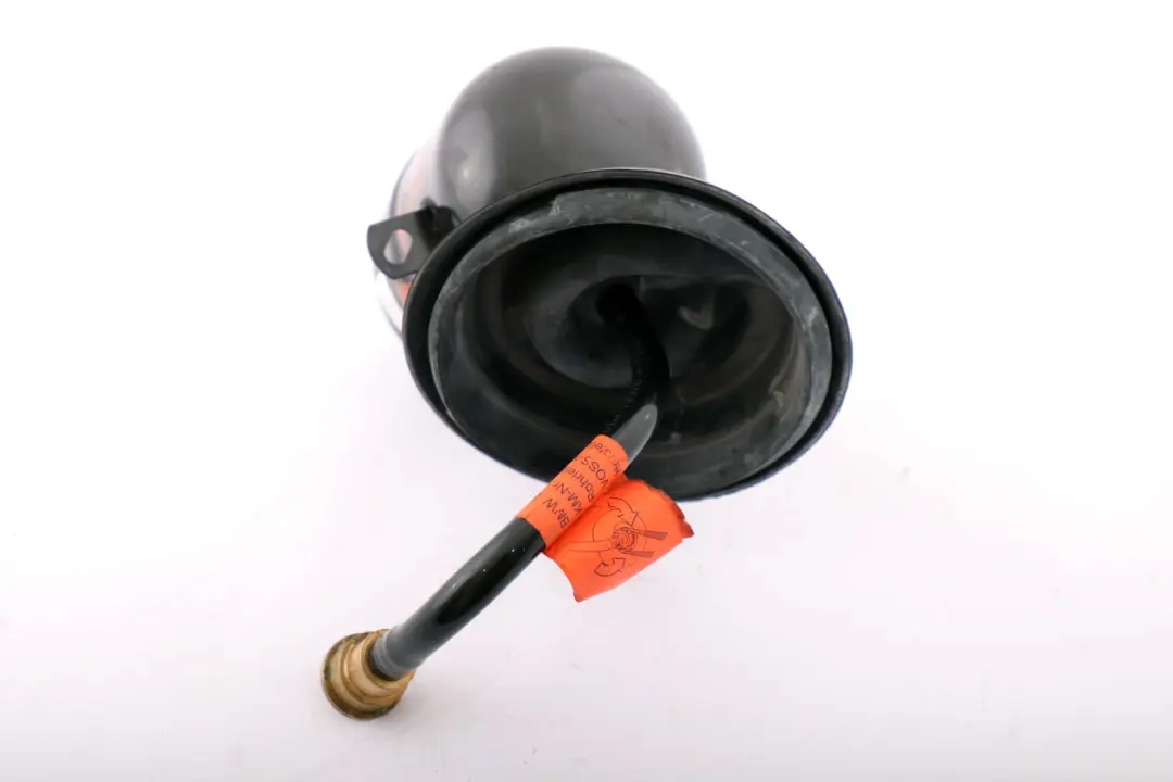 Left N/S Air Suspension Reservoir Tank Cylinder to BMW X5 E53 Rear with Part number 6755021 BMW X5 E53 Rear Left N/S Air Suspension Reservoir Tank Cylinder - SKU 6755021-2 - Part number 6755021