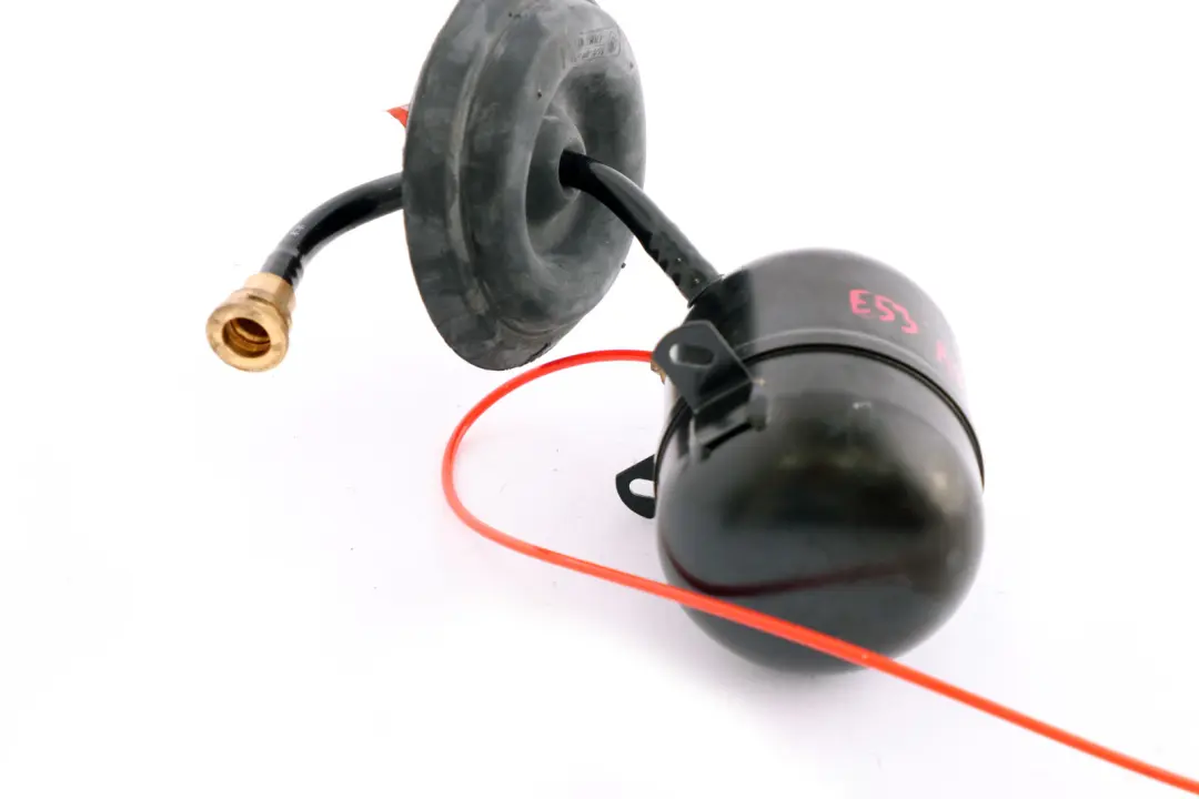 Cylindre Du Réservoir De Suspension Pneumatique Arrière Gauche pour BMW E53 à propos du numéro de pièce 6755021 BMW E53 Cylindre Du Réservoir De Suspension Pneumatique Arrière Gauche - SKU 6755021 - Numéro de pièce 6755021