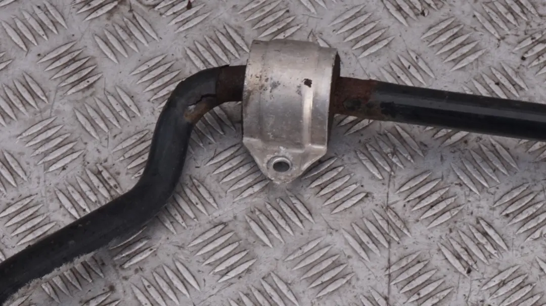 Front Suspension Stabilizer Anti-Roll Sway Bar to BMW 3 Series E46 Compact Sport with Part number 6756826 BMW 3 Series E46 Compact Sport Front Suspension Stabilizer Anti-Roll Sway Bar - SKU 6756826 - Part number 6756826