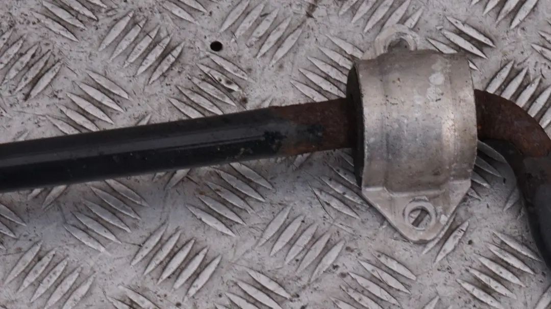 Front Suspension Stabilizer Anti-Roll Sway Bar to BMW 3 Series E46 Compact Sport with Part number 6756826 BMW 3 Series E46 Compact Sport Front Suspension Stabilizer Anti-Roll Sway Bar - SKU 6756826 - Part number 6756826