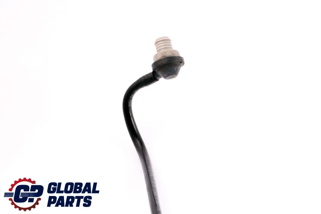 Vacuum Pipe With Non-Return Valve to MINI R53 with Part number 6757136 MINI R53 Vacuum Pipe With Non-Return Valve - SKU rhd-6757136 - Part number 6757136