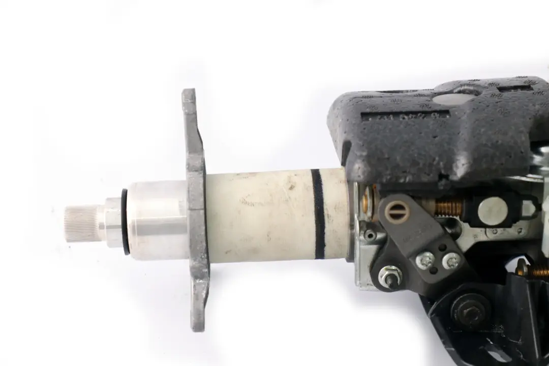 Colonne de Direction Completement electrique pour BMW 7 E65 E66 E67 à propos du numéro de pièce 6757494 BMW 7 E65 E66 E67 Colonne de Direction Completement electrique - SKU 6757494 - Numéro de pièce 6757494