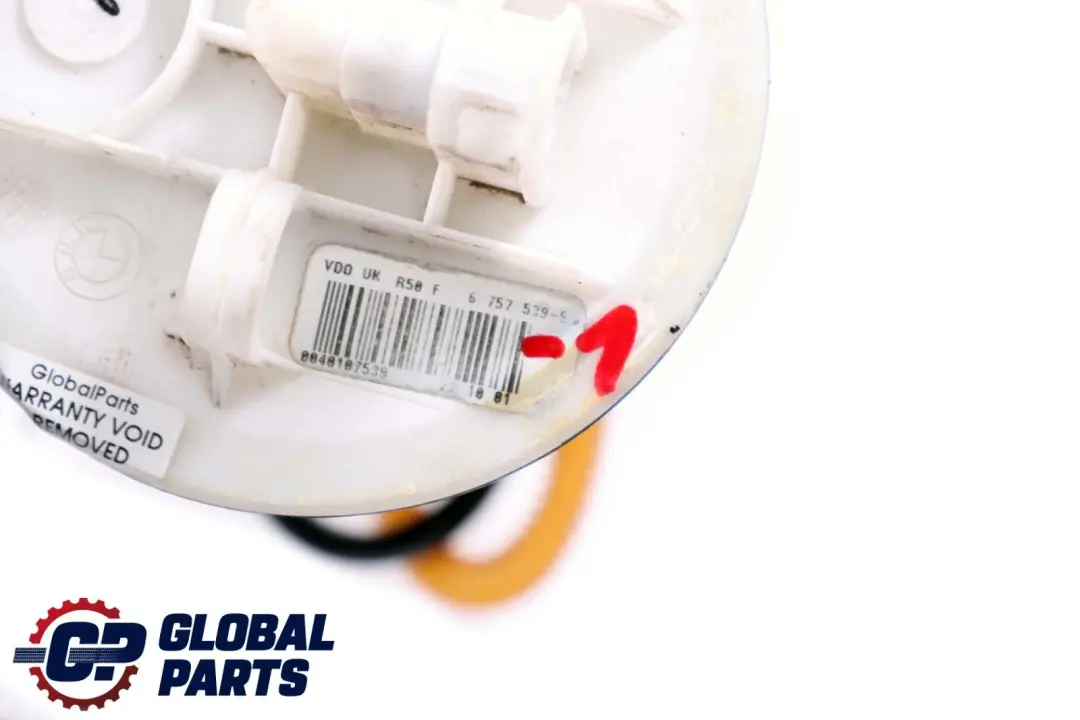 Pompa carburante sensore livello carburante benzina 6757539 per Mini Cooper R50 R52 con numero di parte 6760760 Mini Cooper R50 R52 Pompa carburante sensore livello carburante benzina 6757539 - SKU 6757539-1 - Numero di parte 6760760