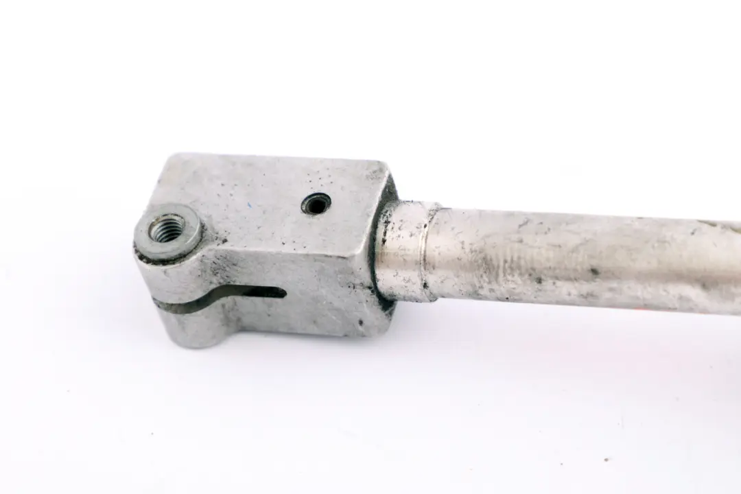 Lenksäule Lenkspindel Unten Doppelgelenk 3230 für BMW X5 E53 mit Teilenummer 32306758076 BMW X5 E53 Lenksäule Lenkspindel Unten Doppelgelenk 3230 - SKU 6758076 - Teilenummer 32306758076