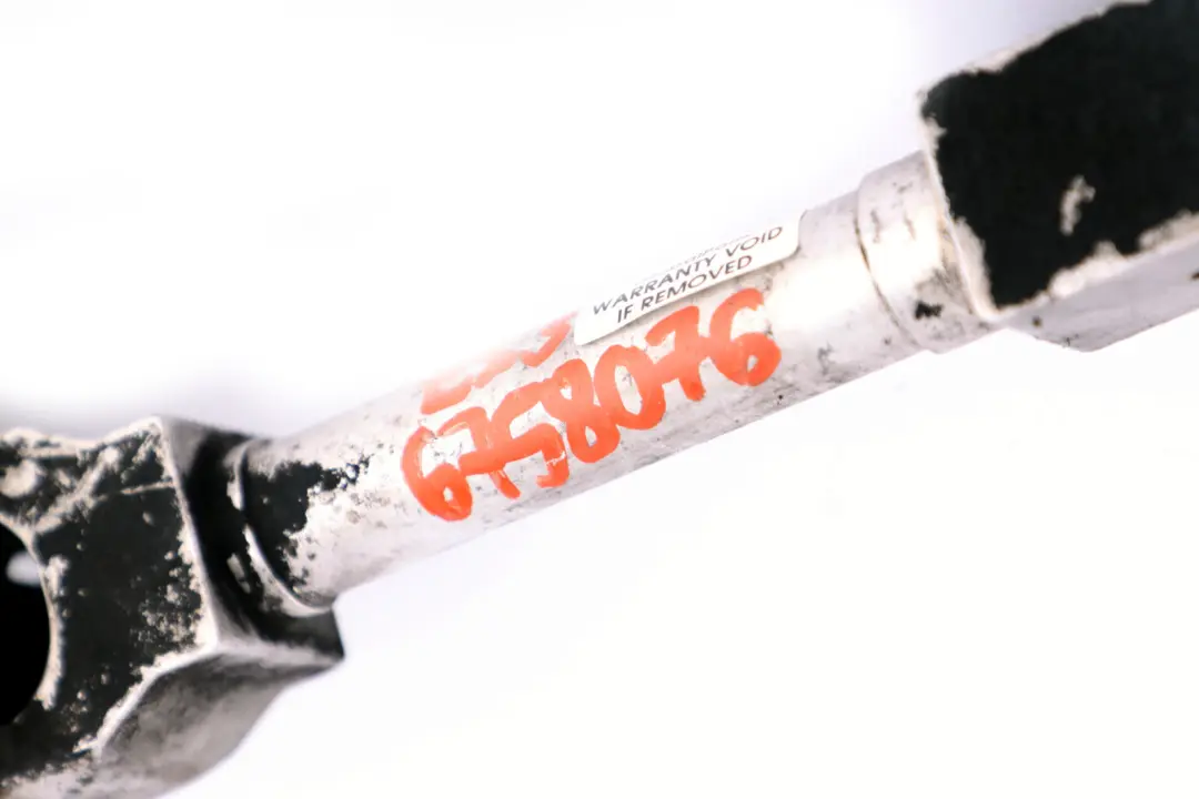 Albero Dello Sterzo Inferiore Doppio Giunto per BMW X5 E53 con numero di parte 32306758076 BMW X5 E53 Albero Dello Sterzo Inferiore Doppio Giunto - SKU 6758076 - Numero di parte 32306758076