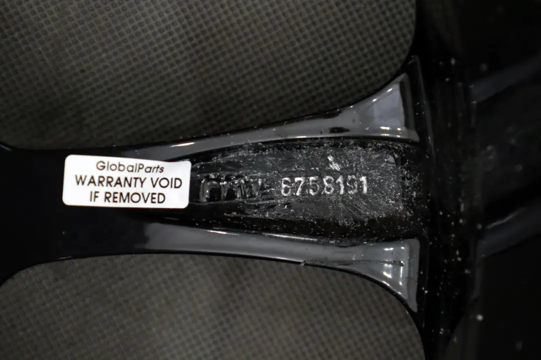 Rim 17" 8J ET:47 Turbine Styling 106 to BMW Z4 Series E85 Silver Wheel with Part number 6758191 BMW Z4 Series E85 Silver Wheel Rim 17" 8J ET:47 Turbine Styling 106 - SKU 6758191-3 - Part number 6758191