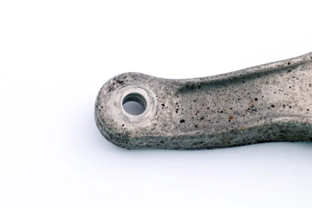 BMW5 Serie E60 M5 Support Soutien Pendule Avant Droite pour à propos du numéro de pièce 6758528 BMW5 Serie E60 M5 Support Soutien Pendule Avant Droite - SKU 6758528 - Numéro de pièce 6758528