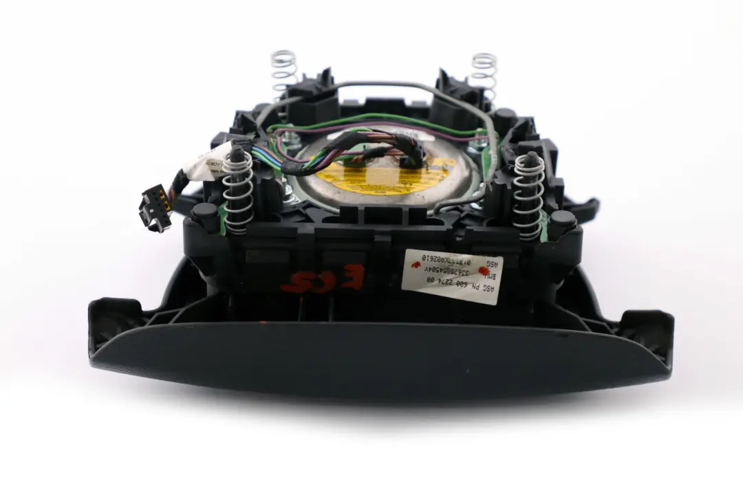 Driver's Side Steering Wheel Air Module to BMW E65 E66 E67 with Part number 6758545 BMW E65 E66 E67 Driver's Side Steering Wheel Air Module - SKU 6758545 - Part number 6758545
