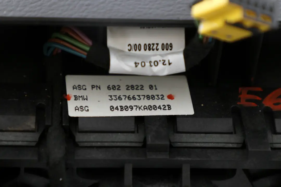 Airbag Air Bag Steering Wheel Driver Grau Grey to BMW 7 Series E65 E66 E67 with Part number 6773691 BMW 7 Series E65 E66 E67 Airbag Air Bag Steering Wheel Driver Grau Grey - SKU 6758547 - Part number 6773691