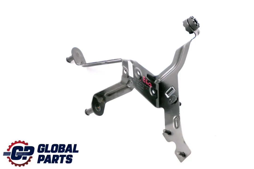 Soporte Unidad Hidráulica DSC para BMW E60 E60 LCI E61 E61 LCI con número de pieza 6758748 BMW E60 E60 LCI E61 E61 LCI Soporte Unidad Hidráulica DSC - SKU 6758748 - Número de pieza 6758748