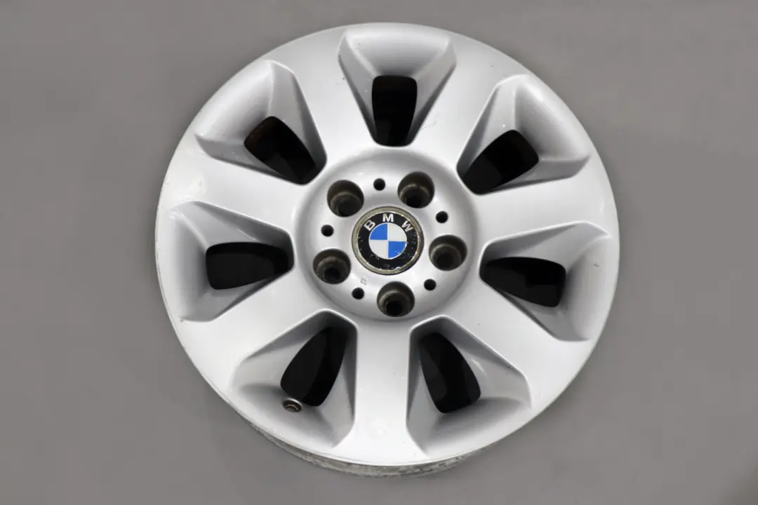 Scheibenrad Leichtmetall 115 16" 7J ET:20 für BMW 5 er E60 E61 mit Teilenummer 6758774 BMW 5 er E60 E61 Scheibenrad Leichtmetall 115 16" 7J ET:20 - SKU 6758774-2 - Teilenummer 6758774