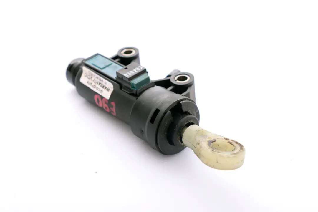 Cilindro principal del embrague para BMW E52 E53 E81 E84 E87 E90 E91 con número de pieza 6773670 BMW E52 E53 E81 E84 E87 E90 E91 Cilindro principal del embrague - SKU 6758822 - Número de pieza 6773670
