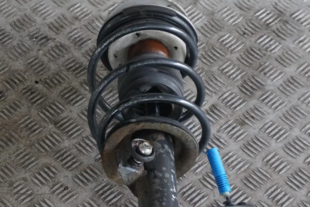 N42 116PS Federbein Stossdämpfer Bremssattel Vorn Links für BMW 3 E46 316i mit Teilenummer 6759095 BMW 3 E46 316i N42 116PS Federbein Stossdämpfer Bremssattel Vorn Links - SKU 6759095 - Teilenummer 6759095