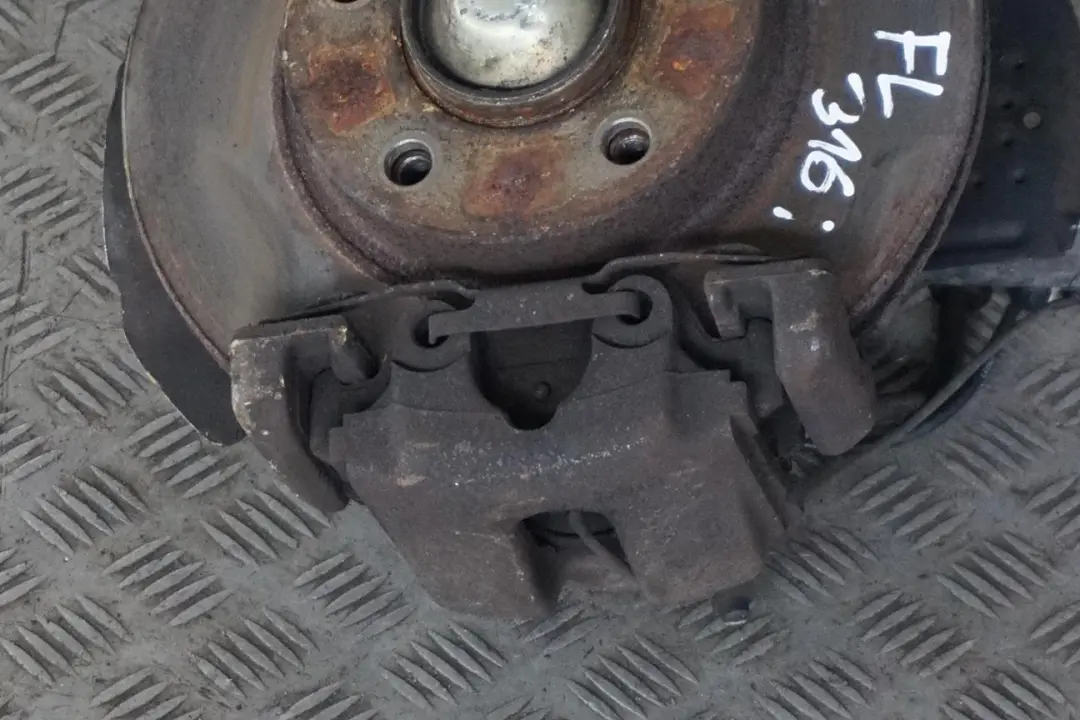 N42 Front Left N/S Suspension Leg Brake Disc Wheel Hub to BMW 3 Series E46 316i with Part number 6759095 BMW 3 Series E46 316i N42 Front Left N/S Suspension Leg Brake Disc Wheel Hub - SKU 6759095 - Part number 6759095