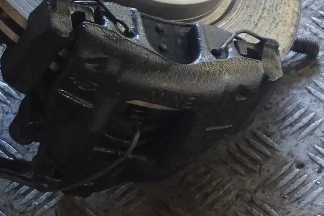 MINI R53 S W11 Zwrotnica amortyzator lewy 170HP - SKU 6759421-1 - Numer Części 6759421