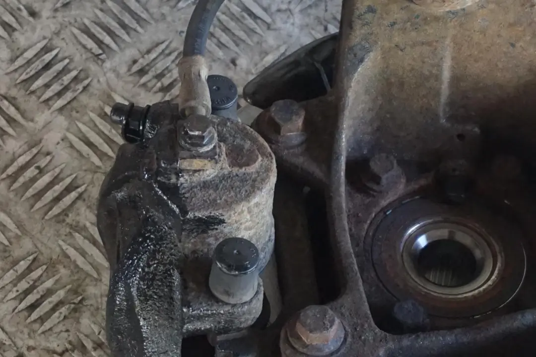 170cv Delantero Derecho Pata Freno Suspensión Buje para Mini R53 Cooper S W11 1.6 1 con número de pieza 6780470 Mini R53 Cooper S W11 1.6 1 170cv Delantero Derecho Pata Freno Suspensión Buje - SKU 6759422-1 - Número de pieza 6780470