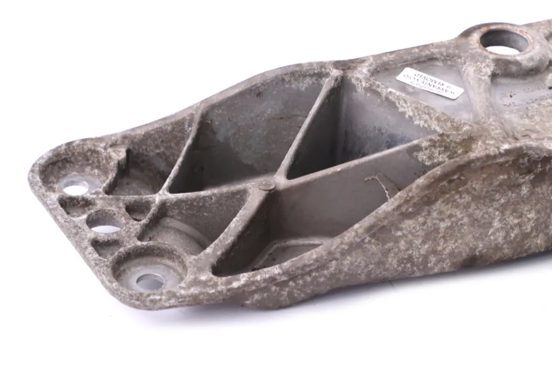 Soporte de la Caja de Cambios Asa de Transporte para BMW E65 E66 E67 con número de pieza 6759680 BMW E65 E66 E67 Soporte de la Caja de Cambios Asa de Transporte - SKU 6759680 - Número de pieza 6759680