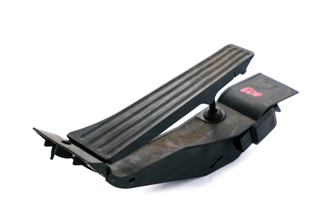 Accelerator Pedal Automatic Gearbox to BMW 1 3 5 Series E60 E61 E90 E91 F10 with Part number 6759723 BMW 1 3 5 Series E60 E61 E90 E91 F10 Accelerator Pedal Automatic Gearbox - SKU 6759723 - Part number 6759723