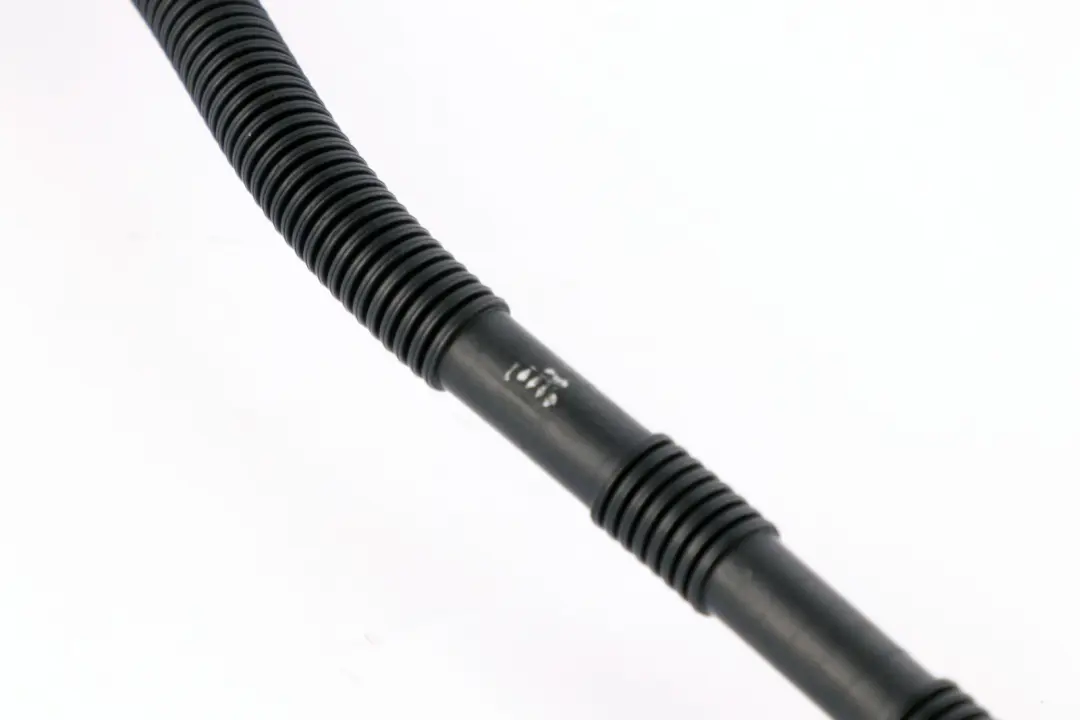BMW X3 Series E83 Fuel Supply Tank Vent Pipe Line 1611 - SKU 6759818 - Part number 6759818