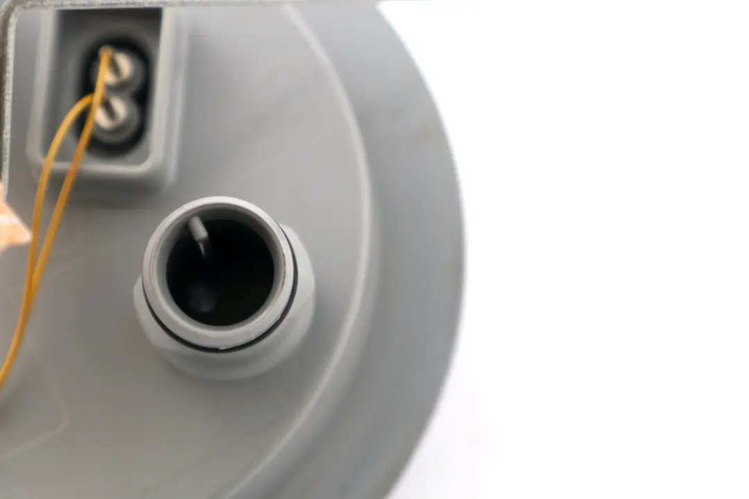 Benzin Saugstrahlpumpe mit Leitungen Sensor 6756258 für BMW 7 er E65 E66 mit Teilenummer 6759836 BMW 7 er E65 E66 Benzin Saugstrahlpumpe mit Leitungen Sensor 6756258 - SKU 6759836-1 - Teilenummer 6759836