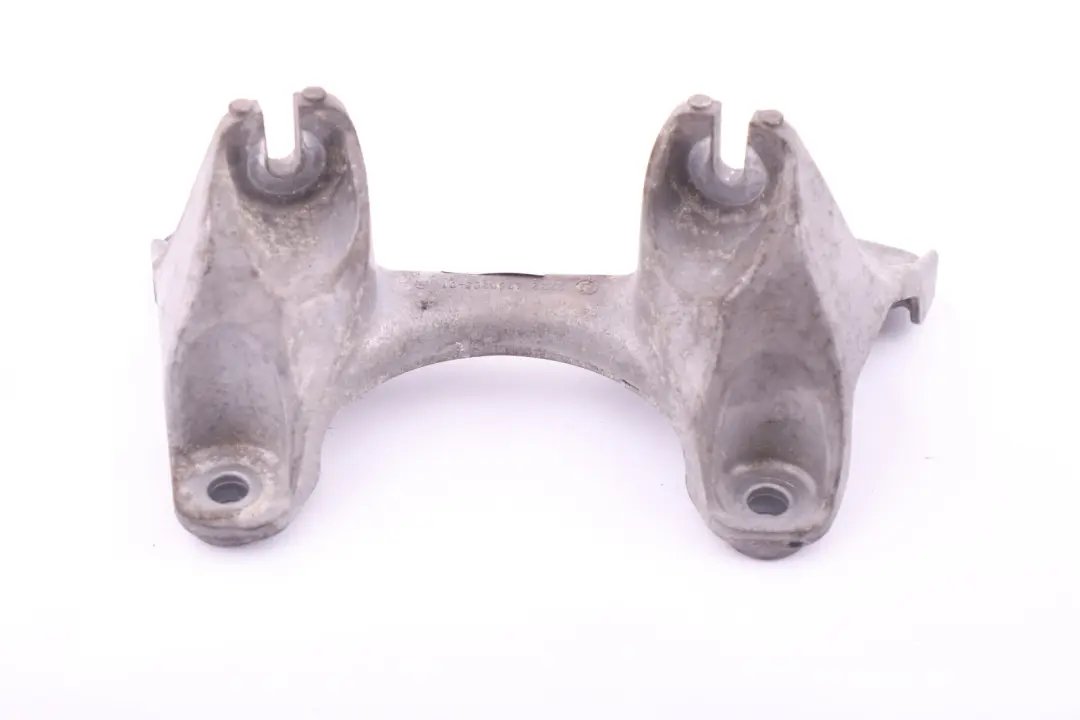 BMW E90 E91 E92 LCI Gearbox Bracket Transmission Supporting Mount - SKU 6760305 - Part number 6760305
