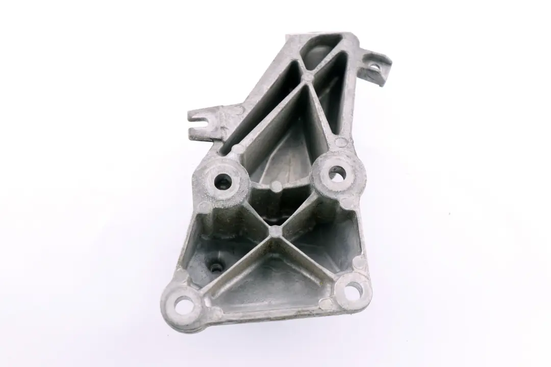 Wspornik Mocowanie Łapa Silnika Lewa Lewo do BMW E81 E82 X1 E84 E87 o numerze 6760307 BMW E81 E82 X1 E84 E87 Wspornik Mocowanie Łapa Silnika Lewa Lewo - SKU 6760307 - Numer Części 6760307