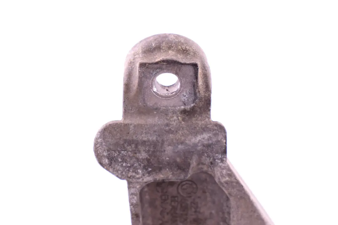 M47N2 Łapa Wspornik Poduszka Silnika Prawa do BMW E87 E90 E91 Diesel o numerze 6760310 BMW E87 E90 E91 Diesel M47N2 Łapa Wspornik Poduszka Silnika Prawa - SKU 6760310 - Numer Części 6760310