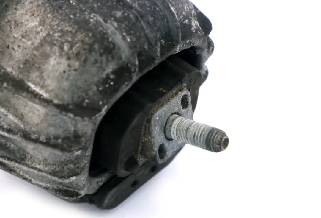 Bracket BMW E81 X1 E84 E87 E90 E91 E92 E93 Rubber Mounting Engine - SKU 6760330 - Part number 6760330