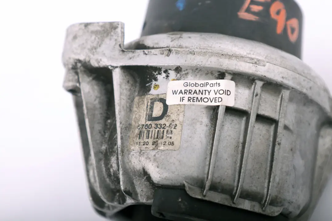 Mount Right O/S to BMW 3 Series E90 E91 E92 Engine with Part number 6760332 BMW 3 Series E90 E91 E92 Engine Mount Right O/S - SKU 6760332 - Part number 6760332