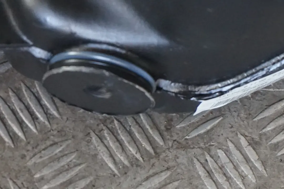 Kraftstofftank Kunststoff Diesel für BMW 7 er E65 E66 730d 740d 745d mit Teilenummer 6760647 BMW 7 er E65 E66 730d 740d 745d Kraftstofftank Kunststoff Diesel - SKU 6760647-1 - Teilenummer 6760647