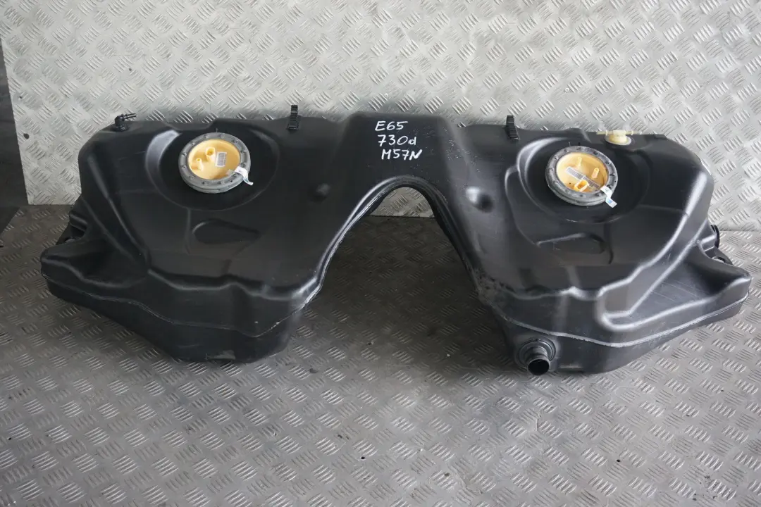 Complete Plastic Fuel Tank with Pump Diesel to BMW 7 Series E65 E66 with Part number 6760647 BMW 7 Series E65 E66 Complete Plastic Fuel Tank with Pump Diesel - SKU 6760647 - Part number 6760647