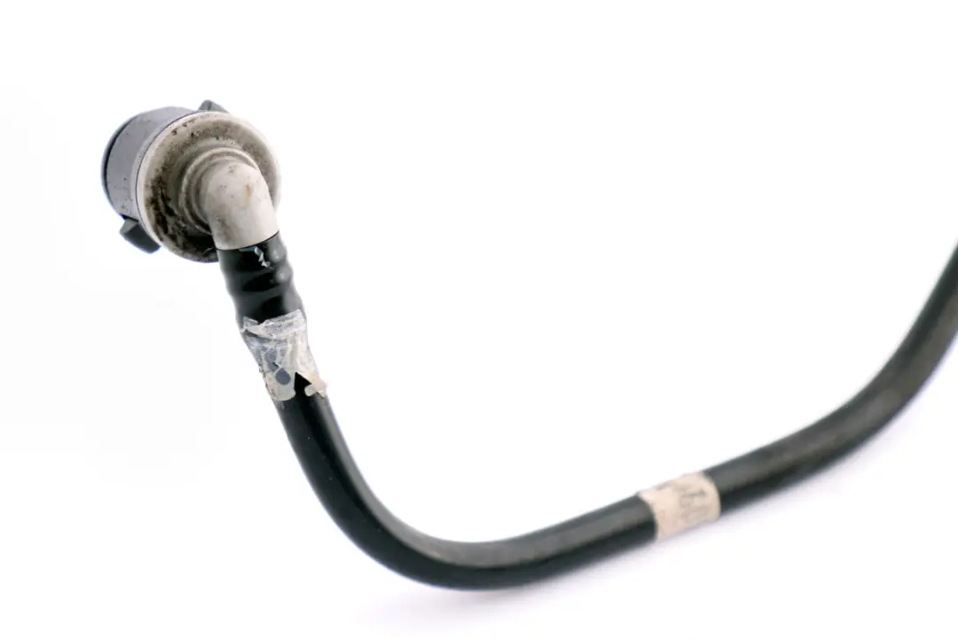 High Pressure Fuel Feed Line to BMW 5 6 Series E60 E61 E63 E64 LCI with Part number 6760754 BMW 5 6 Series E60 E61 E63 E64 LCI High Pressure Fuel Feed Line - SKU 6760754 - Part number 6760754