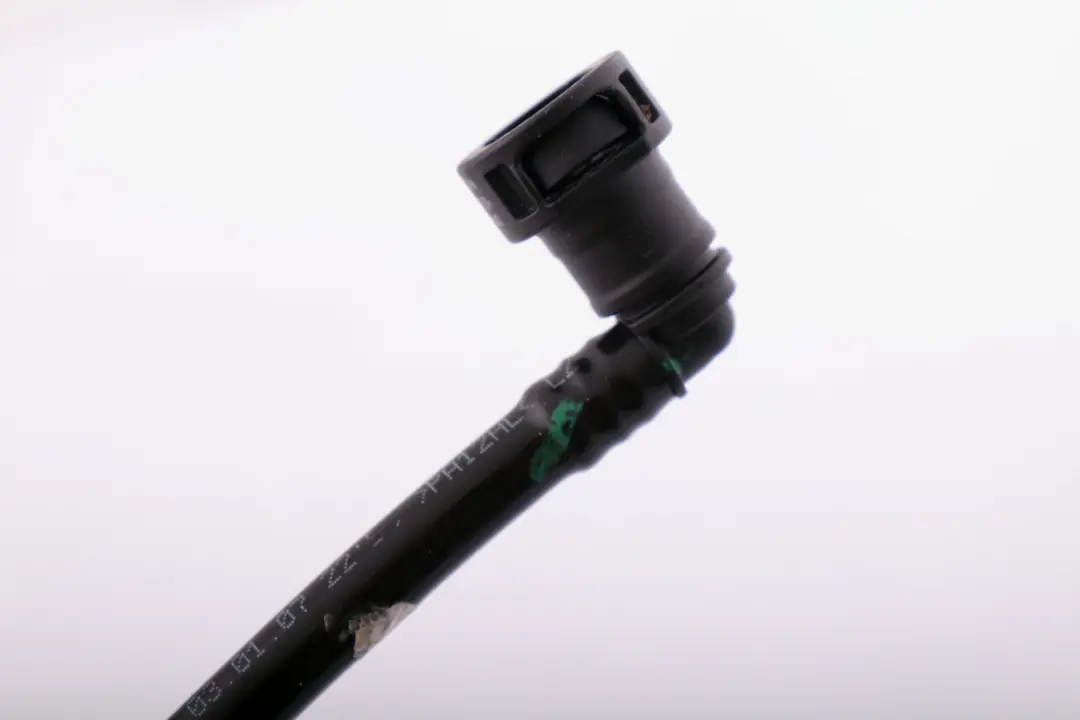 Reihe E60 E61 LCI Rücklaufleitung 1612 für BMW 5 6 mit Teilenummer 6760786 BMW 5 6 Reihe E60 E61 LCI Rücklaufleitung 1612 - SKU 6760786 - Teilenummer 6760786