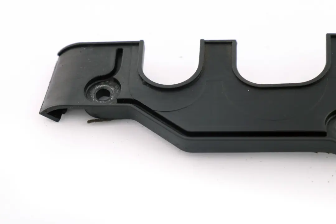 Trennwandabdichtung für BMW 5 6 er E60 E61 E60 LCI E61 LCI E63 E64 mit Teilenummer 6760912 BMW 5 6 er E60 E61 E60 LCI E61 LCI E63 E64 Trennwandabdichtung - SKU RHD-6760912 - Teilenummer 6760912