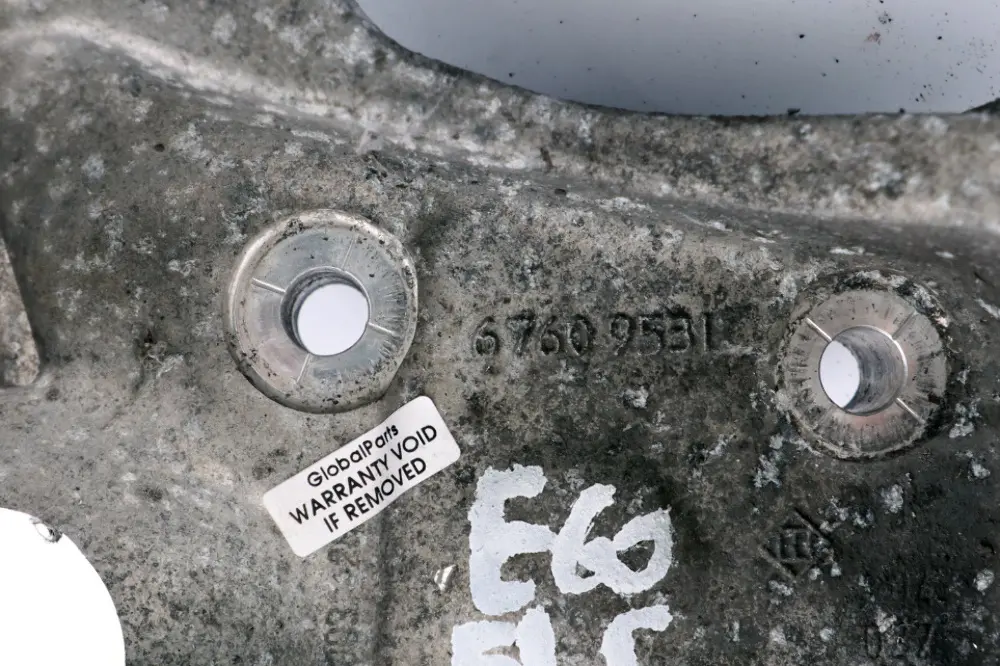 BMW E60 Zwrotnica lewa przód - SKU 6760953 - Numer Części 6760953