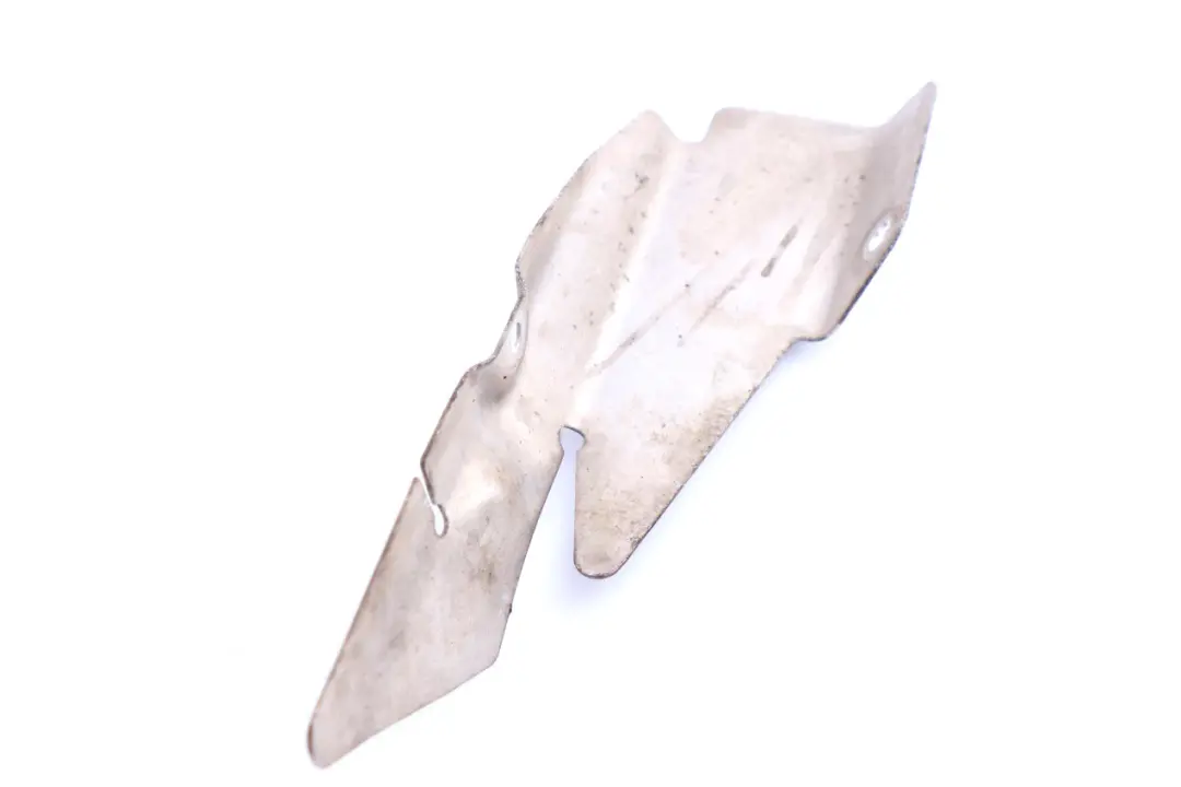 Tarcza osłony lewej osi do BMW E60 E61 M5 E63 M6 o numerze 6761011 BMW E60 E61 M5 E63 M6 Tarcza osłony lewej osi - SKU 6761011 - Numer Części 6761011