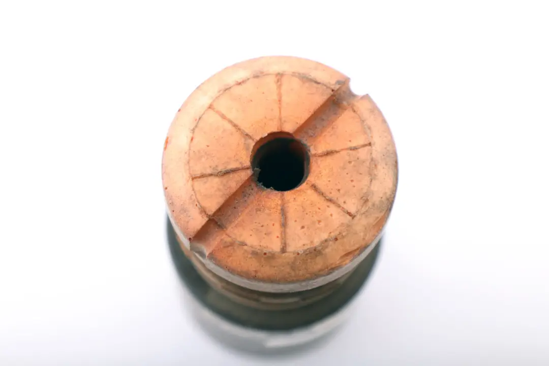 Osłona Obudowa Amortyzatora do BMW E60 o numerze 31302283444 BMW E60 Osłona Obudowa Amortyzatora - SKU 6761027 - Numer Części 31302283444