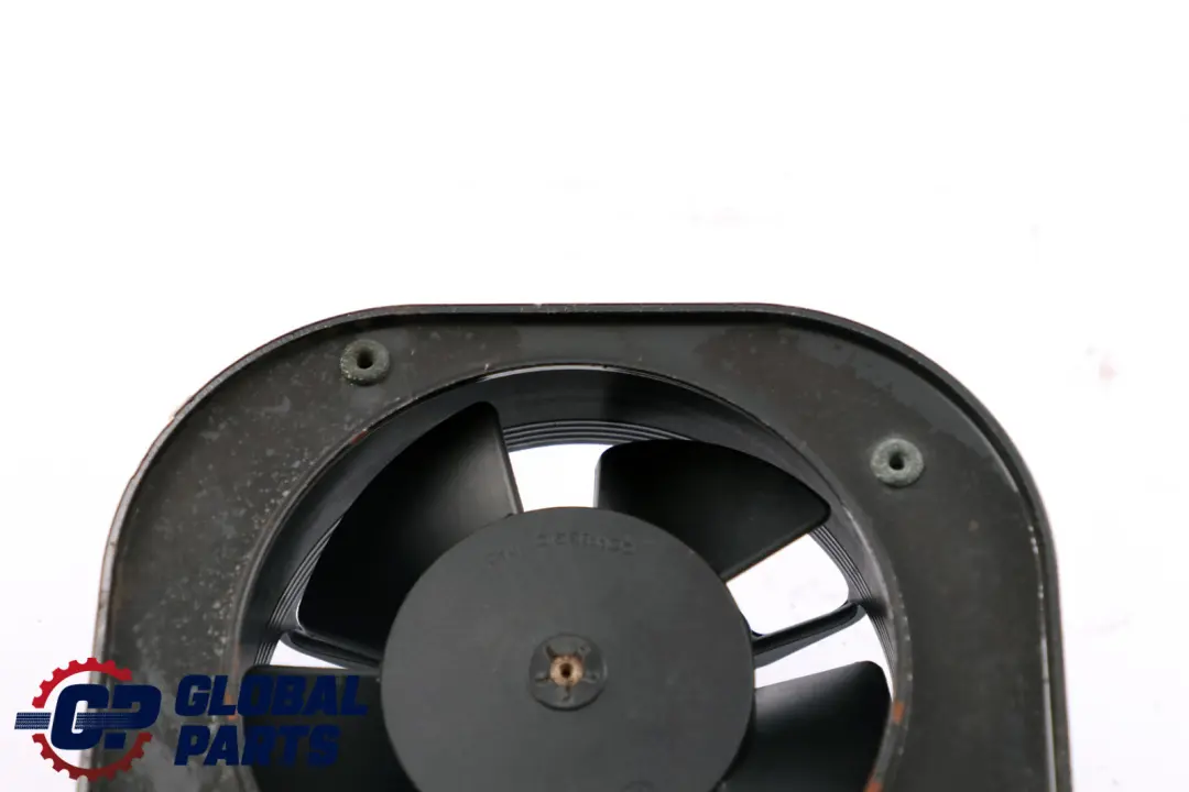 Ventola Con Griglia Protezione Pompa Servosterzo per BMW Mini R50 R52 R53 con numero di parte 6761038 BMW Mini R50 R52 R53 Ventola Con Griglia Protezione Pompa Servosterzo - SKU 6761038 - Numero di parte 6761038