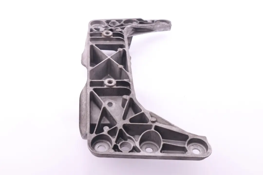 Soporte De La caja De cambios Soporte De La transmision para BMW E60 E61 E63 E64 con número de pieza 6761102 BMW E60 E61 E63 E64 Soporte De La caja De cambios Soporte De La transmision - SKU 6761102 - Número de pieza 6761102