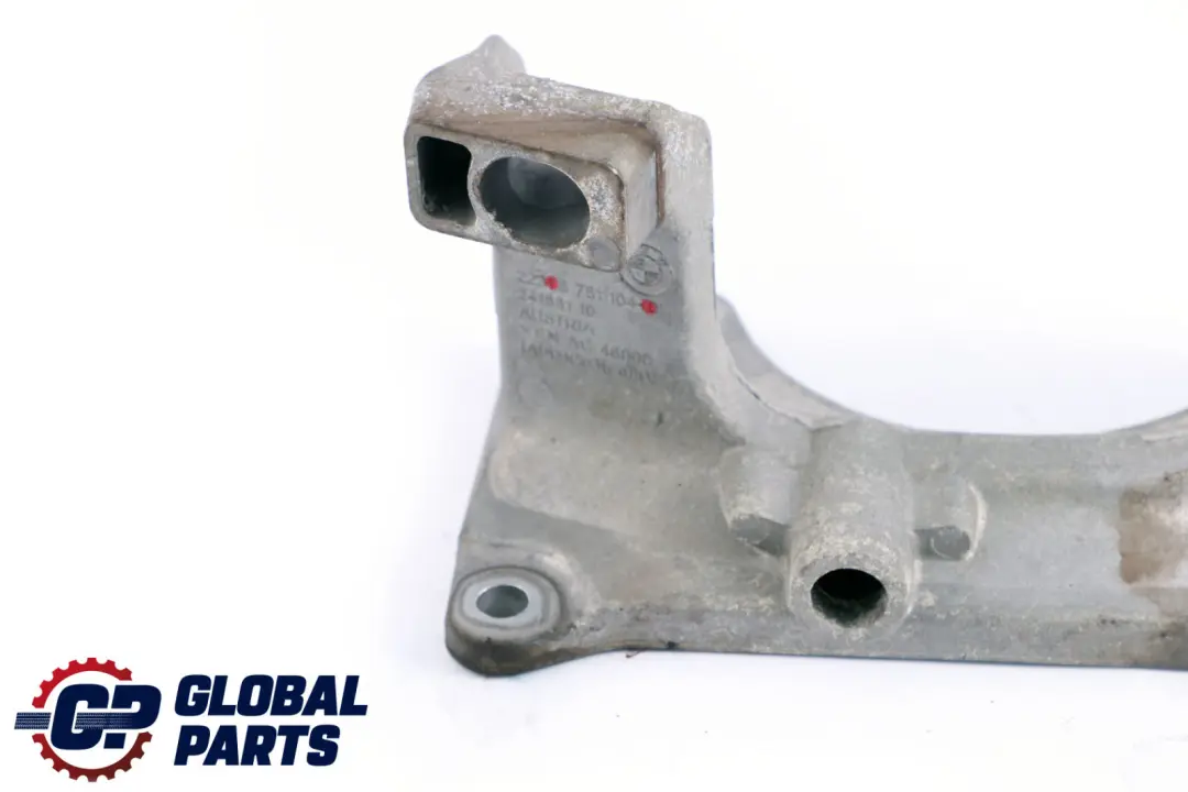 BMW 5 6 er E60 E61 E63 E64 Getriebetragbock - SKU 6761104 - Teilenummer 6769879