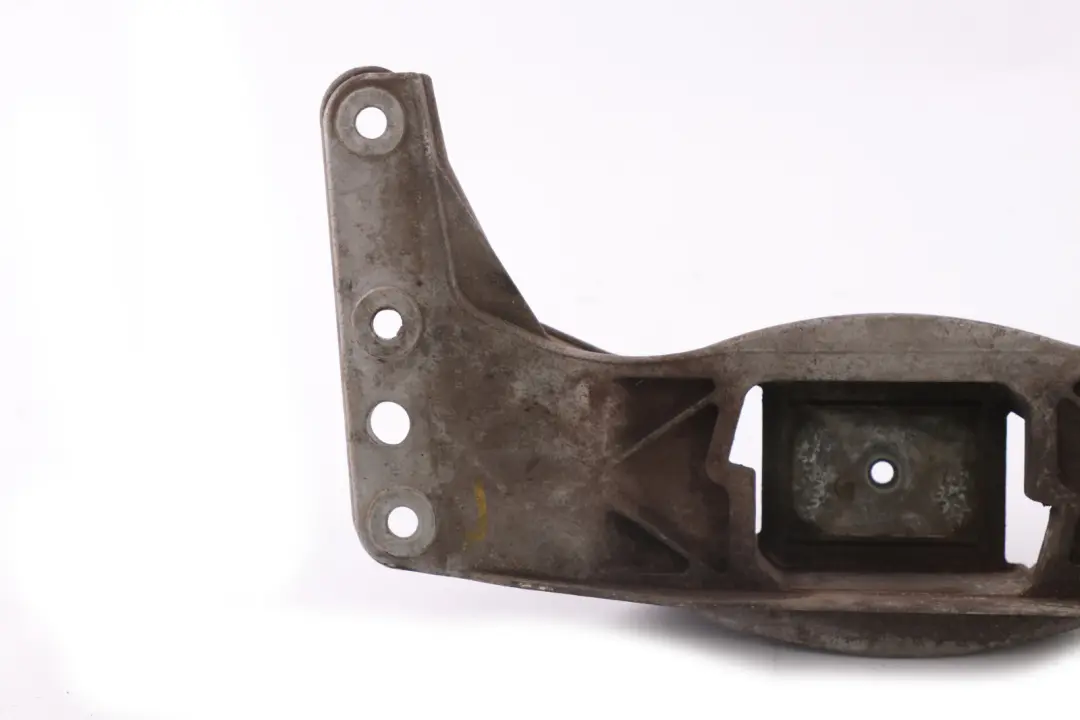 E63N E64N Gearbox Supporting Bracket to BMW 5 6 Series E60 E61 with Part number 6761106 BMW 5 6 Series E60 E61 E63N E64N Gearbox Supporting Bracket - SKU 6761106 - Part number 6761106