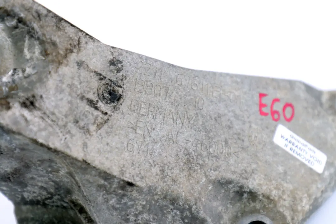 BMW E60 E61 E63 LCI Motor Halterung Links N62 - SKU 6761113 - Teilenummer 6761113