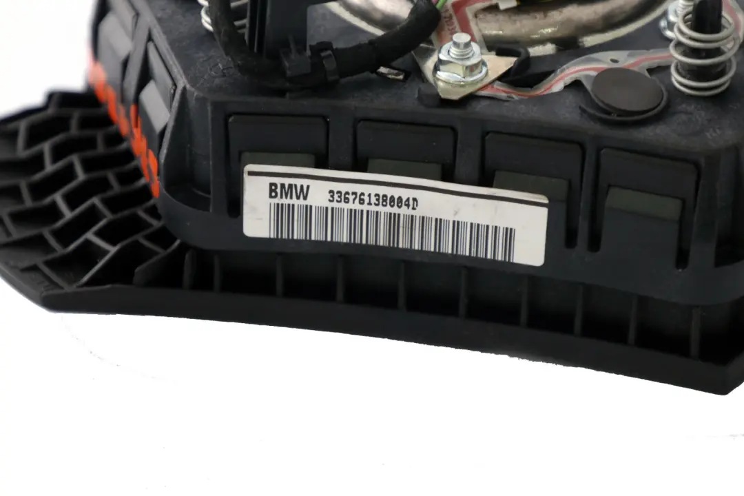 Série 5 E60 E61 Module D'airbag Volant Côté Conducteur pour BMW à propos du numéro de pièce 6761380 BMW Série 5 E60 E61 Module D'airbag Volant Côté Conducteur - SKU 6761380 - Numéro de pièce 6761380