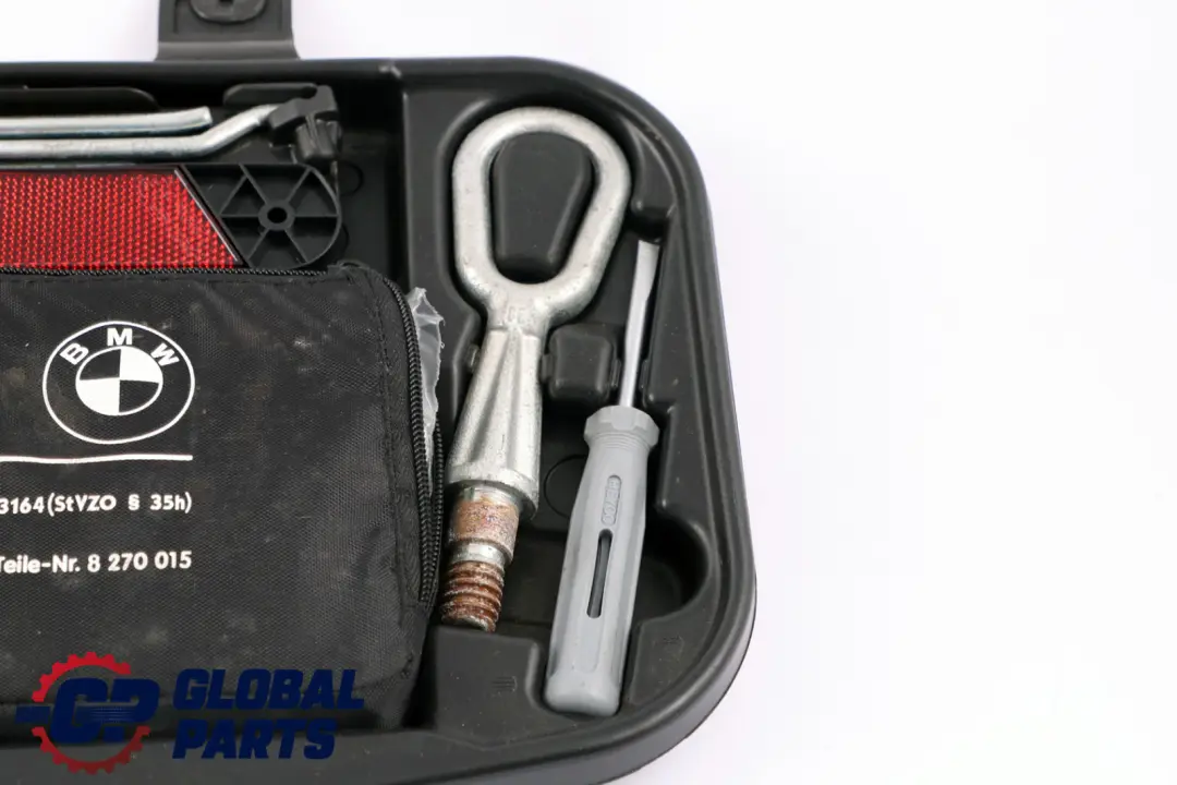 Heckklappen Werkzeug BMW E60 E65 E66 Kofferraumdeckel Abschleppöse für mit Teilenummer 6761420 Heckklappen Werkzeug BMW E60 E65 E66 Kofferraumdeckel Abschleppöse - SKU 6761420-1 - Teilenummer 6761420