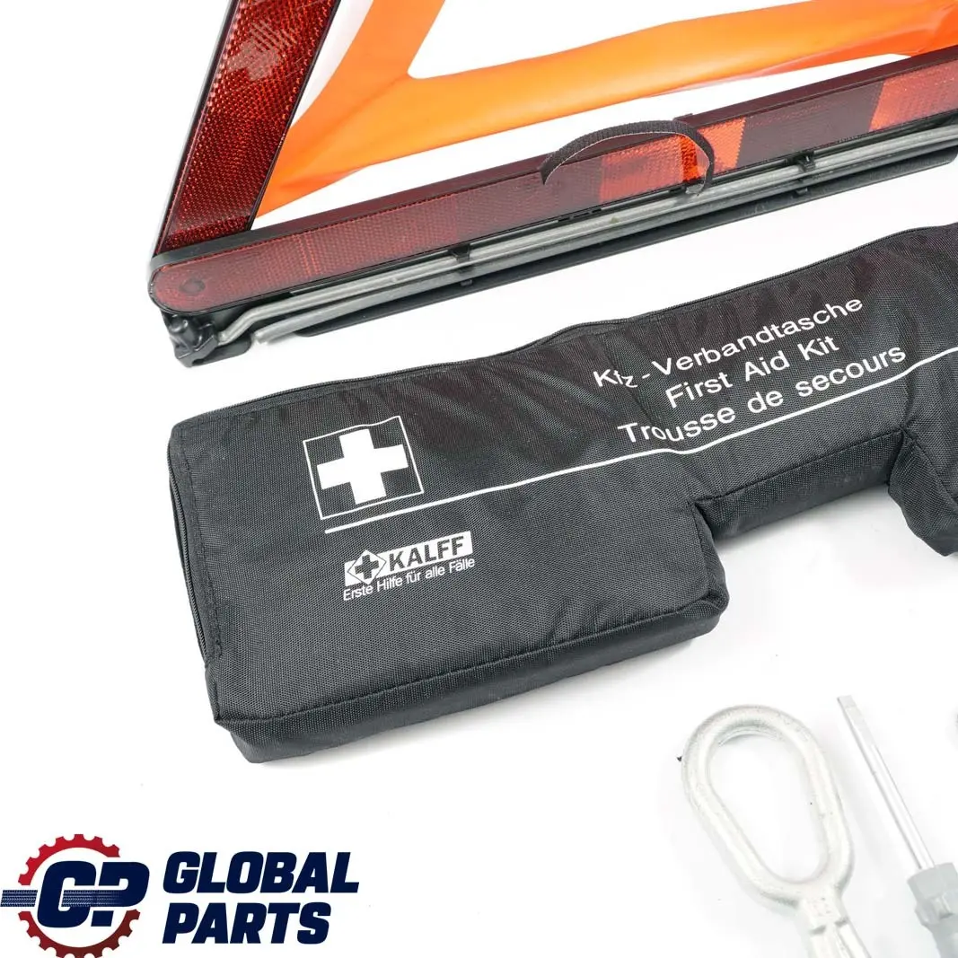 BMW E60 E65 E66 Garniture Boîte Outils Rangement Hayon Couvercle Coffre - SKU 6761420-4 - Numéro de pièce 6761420