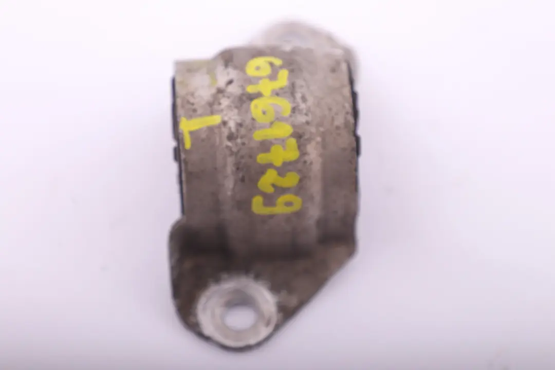 BMW 5 6 Series E60 M5 E63 M6 Bracket Left N/S Stabilizer Bar Rubber - SKU 6761729 - Part number 6761729